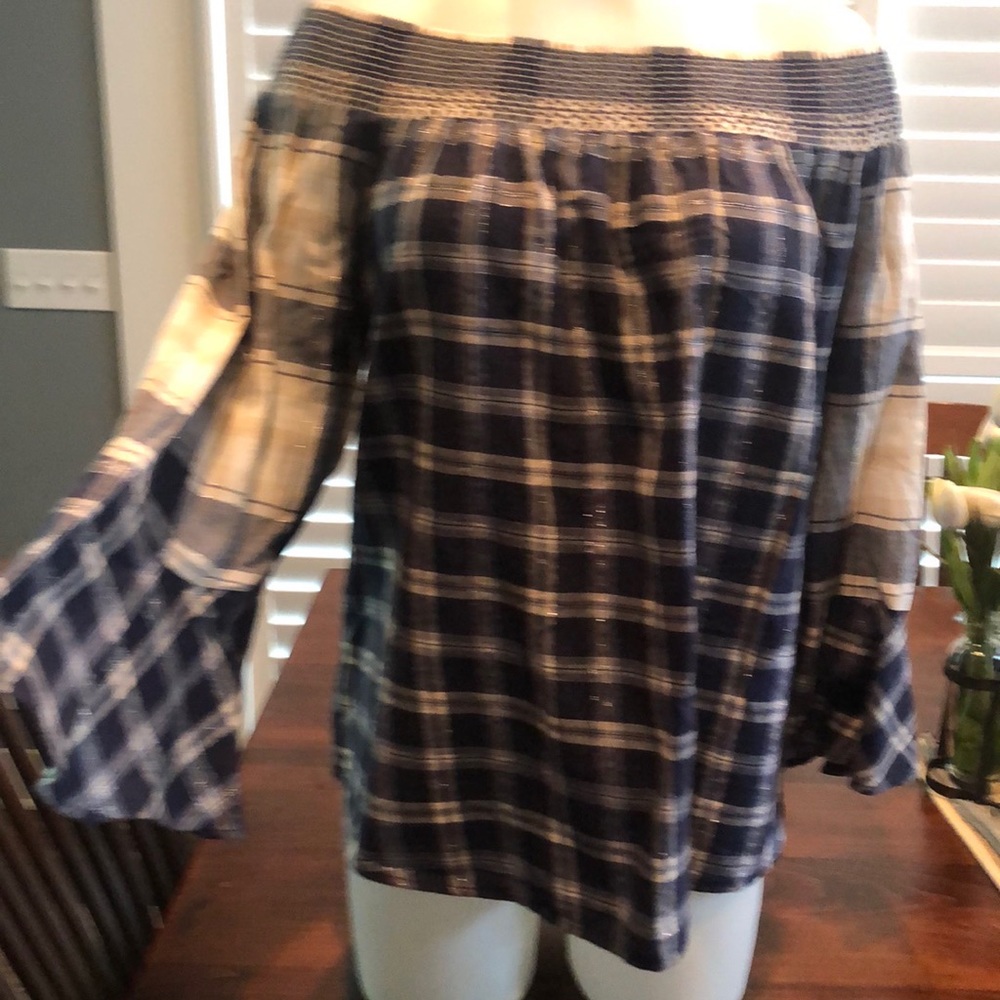 Off Shoulder Top - image 1